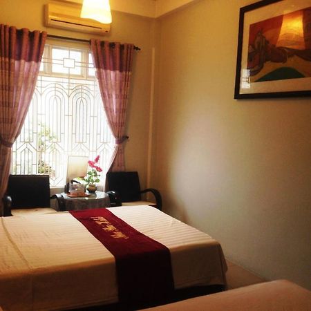 Nhu Phu Hotel Hue Exterior photo