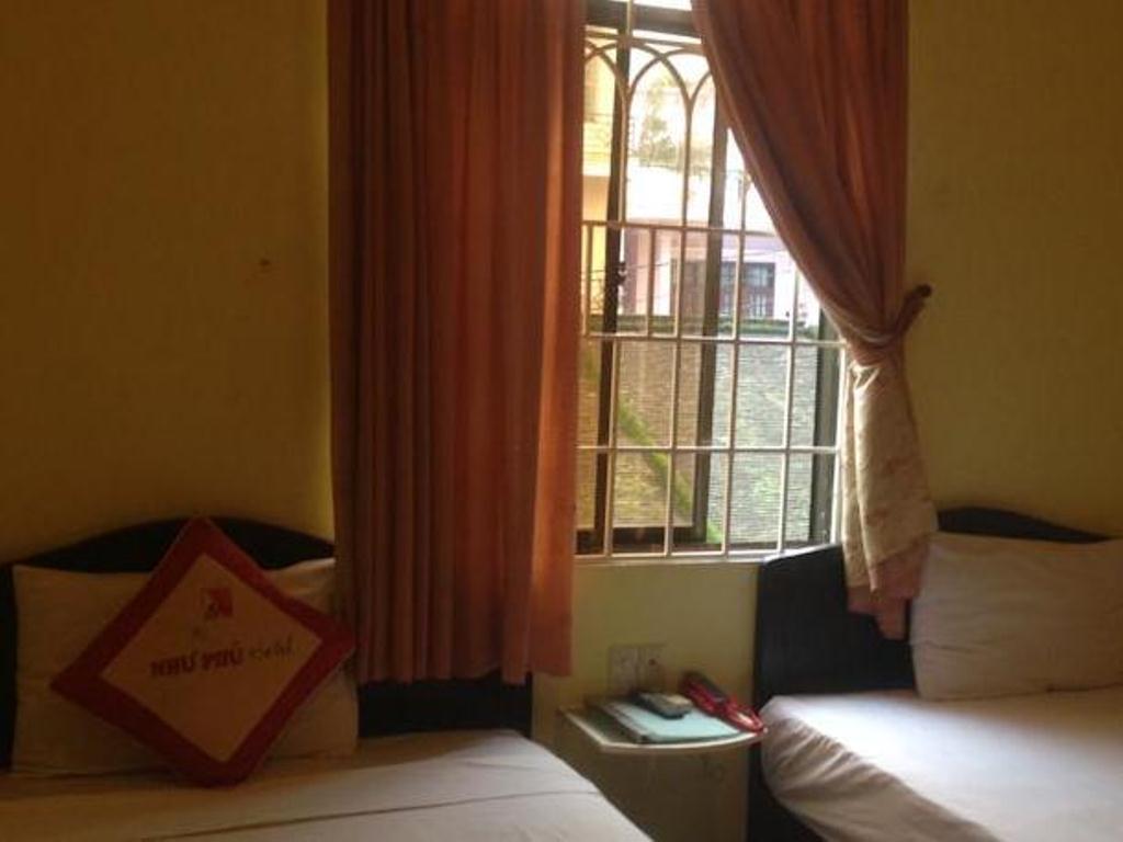 Nhu Phu Hotel Hue Exterior photo